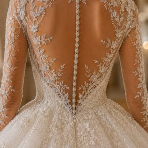 Home detalhes perfeitos nas costas do vestido de noiva ✨🤍 elegância que encanta